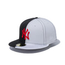 【ストア限定】 59FIFTY MLB ニューヨーク・ヤンキース スプリット スカーフェイス 100周年ロゴ ブラック × ホワイト - 12532069-700 | NEW ERA ニューエラ公式オンラインストア