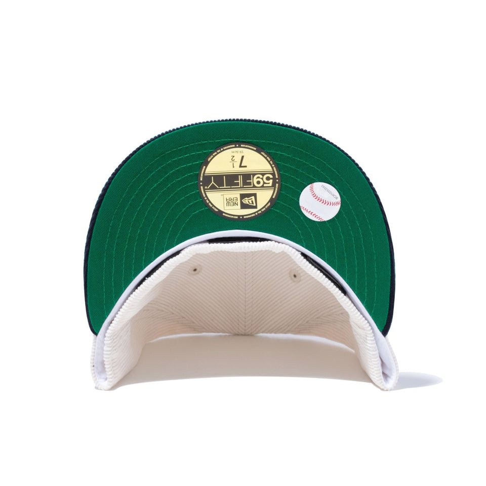 59FIFTY MLB Cooperstown Corduroy クーパーズタウン ニューヨーク・ヤンキース クロームホワイト グリーンアンダーバイザー - 13375775-700 | NEW ERA ニューエラ公式オンラインストア