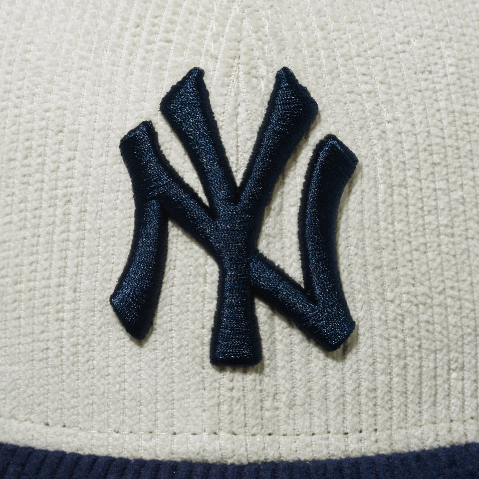 59FIFTY MLB Corduroy コーデュロイ ニューヨーク・ヤンキース ライトベージュ ネイビーバイザー - 13751134-700 | NEW ERA ニューエラ公式オンラインストア