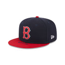 59FIFTY MLB On Deck ボストン・レッドソックス ネイビー レッドバイザー - 13695317-700 | NEW ERA ニューエラ公式オンラインストア