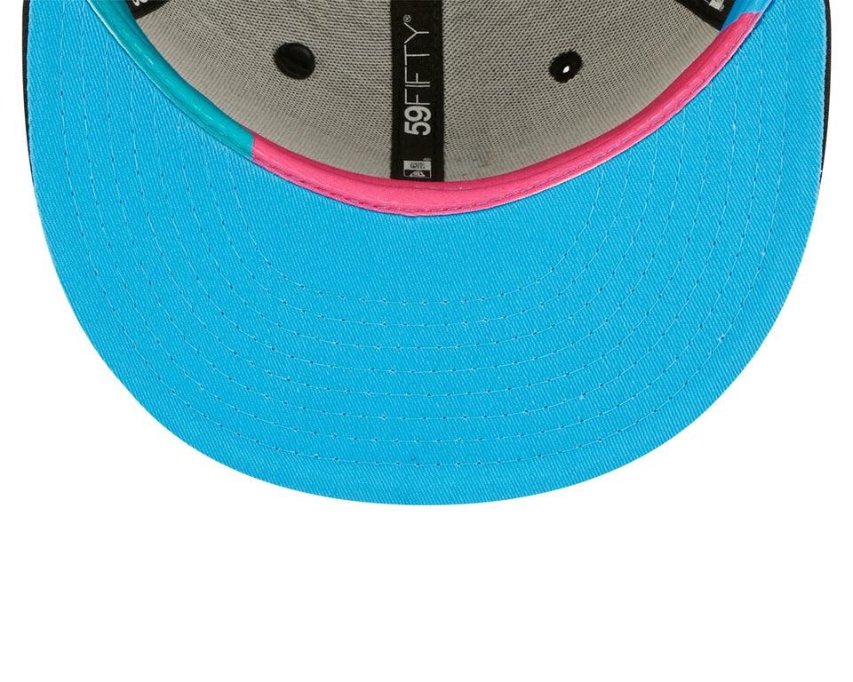 59FIFTY MOUNTAIN PEAK ボストン・レッドソックス ブラック ブルーアンダーバイザー - 13501556-700 | NEW ERA ニューエラ公式オンラインストア
