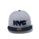 59FIFTY NYC チャンキーロゴ グレー ネイビーバイザー - 12864509-700 | NEW ERA ニューエラ公式オンラインストア