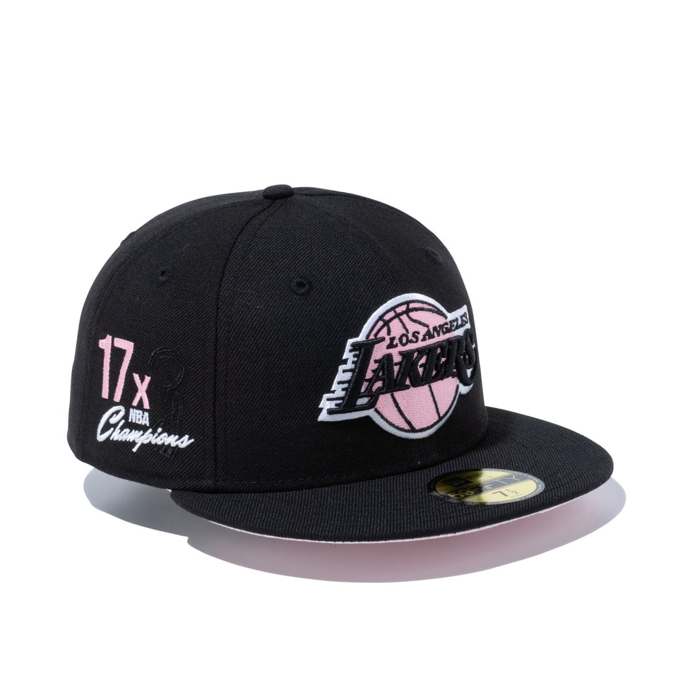 59FIFTY Paisley Under Visor ロサンゼルス・レイカーズ ブラック ピンクアンダーバイザー - 12740338-700 | NEW ERA ニューエラ公式オンラインストア