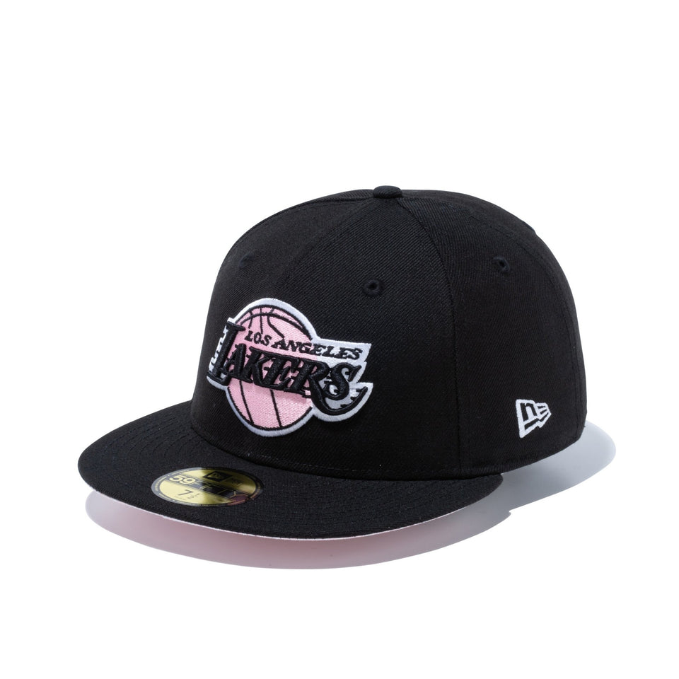 59FIFTY Paisley Under Visor ロサンゼルス・レイカーズ ブラック ピンクアンダーバイザー - 12740338-700 | NEW ERA ニューエラ公式オンラインストア