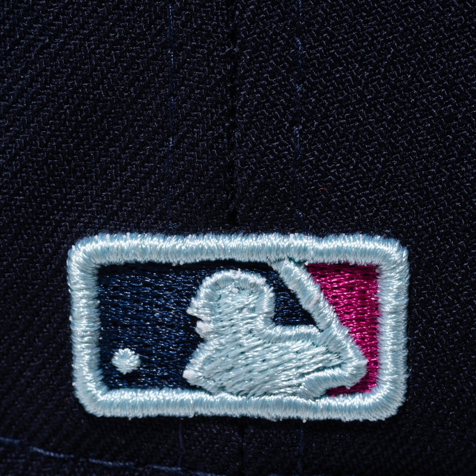59FIFTY POLAR LIGHTS デトロイト・タイガース エメラルドグリーンアンダーバイザー - 13470179-700 | NEW ERA ニューエラ公式オンラインストア