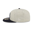 59FIFTY Retro Script ニューヨーク・ヤンキース クーパーズタウン ピンストライプ クロームホワイト ネイビーバイザー - 13743504-700 | NEW ERA ニューエラ公式オンラインストア