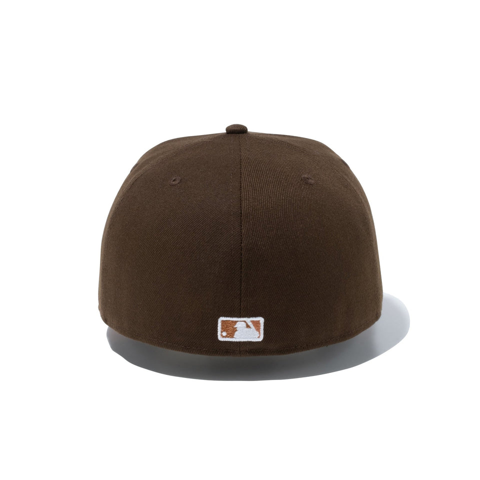 59FIFTY St. Valentine's Day バレンタインデー ニューヨーク・メッツ ウォルナット ブラウンアンダーバイザー - 13542623-700 | NEW ERA ニューエラ公式オンラインストア