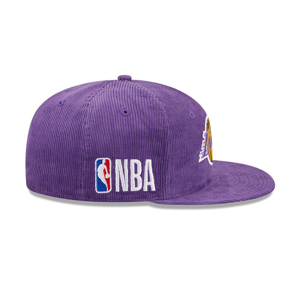 59FIFTY Throwback Corduroy コーデュロイ ロサンゼルス・レイカーズ コーデュロイ パープル グレーアンダーバイザー - 13774152-700 | NEW ERA ニューエラ公式オンラインストア