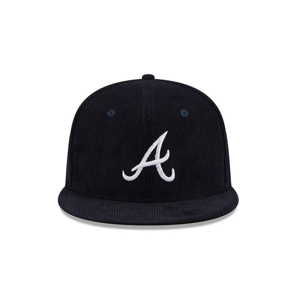 59FIFTY Throwback Corduroy コーデュロイ アトランタ・ブレーブス コーデュロイ ネイビー グレーアンダーバイザー - 13774157-700 | NEW ERA ニューエラ公式オンラインストア