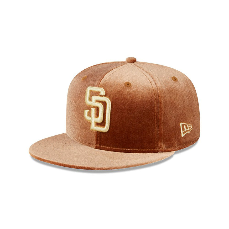 59FIFTY Vintage Velvet サンディエゴ・パドレス ライトブラウン - 13935246-700 | NEW ERA ニューエラ公式オンラインストア