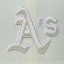 59FIFTY White Collection オークランド・アスレチックス ホワイト × ホワイト ライトブルーアンダーバイザー - 13542617-700 | NEW ERA ニューエラ公式オンラインストア