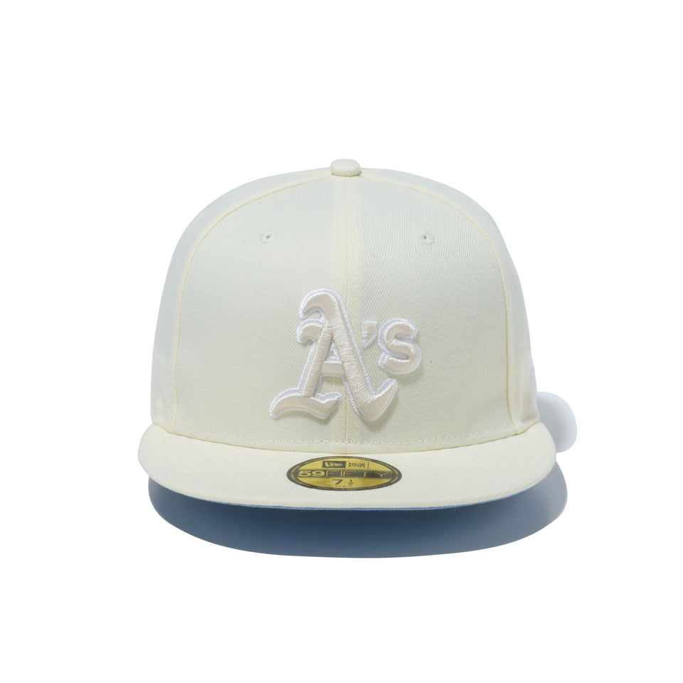 59FIFTY White Collection オークランド・アスレチックス ホワイト × ホワイト ライトブルーアンダーバイザー - 13542617-700 | NEW ERA ニューエラ公式オンラインストア