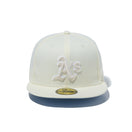 59FIFTY White Collection オークランド・アスレチックス ホワイト × ホワイト ライトブルーアンダーバイザー - 13542617-700 | NEW ERA ニューエラ公式オンラインストア
