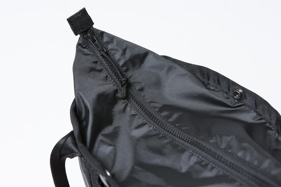 トートバッグ ミニ 6L ブラック - 11404200-OSFA | NEW ERA ニューエラ公式オンラインストア