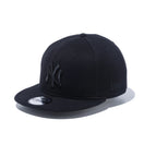 9FIFTY スウェット ニューヨーク・ヤンキース ブラック × ブラック - 12540589-OSFM | NEW ERA ニューエラ公式オンラインストア