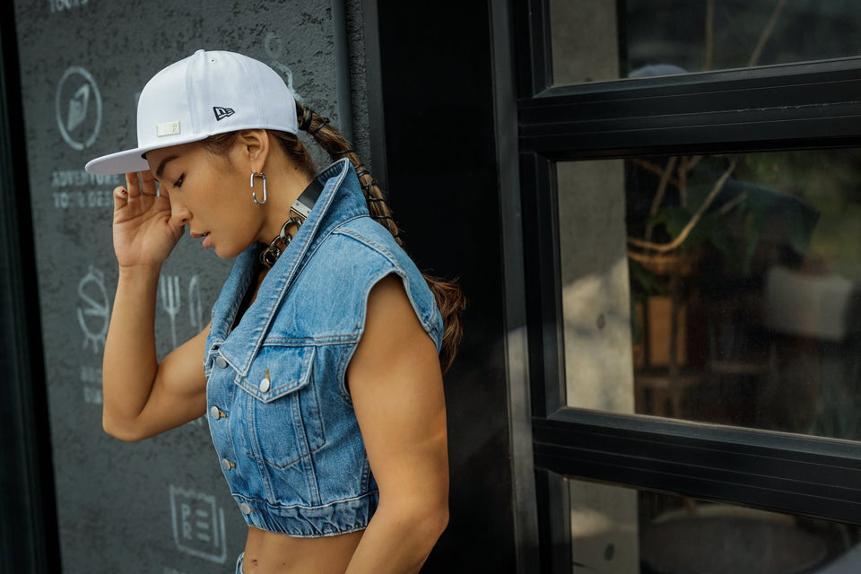 9FIFTY AYA ゴールドプレート ホワイト - 13108975-SM | NEW ERA ニューエラ公式オンラインストア