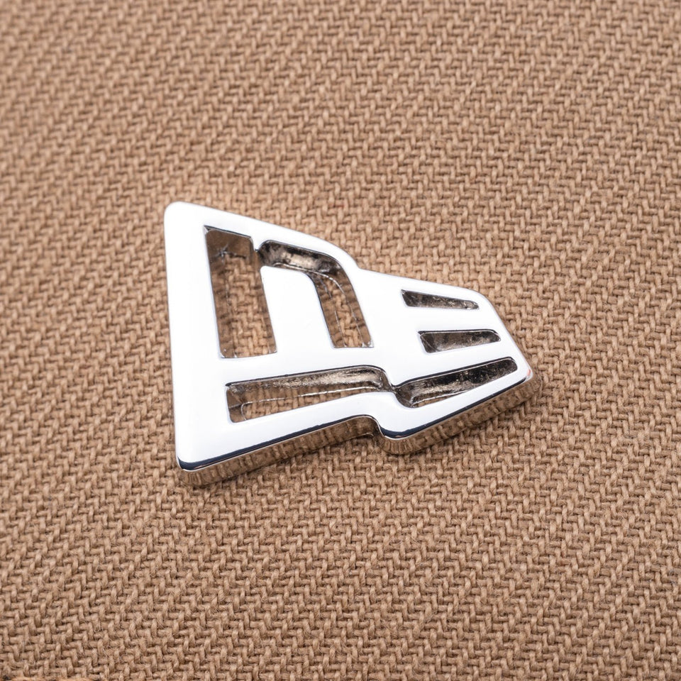 9FIFTY Metal Flag Logo メタルフラッグ ウーブンパッチ カーキ - 13328207-SM | NEW ERA ニューエラ公式オンラインストア