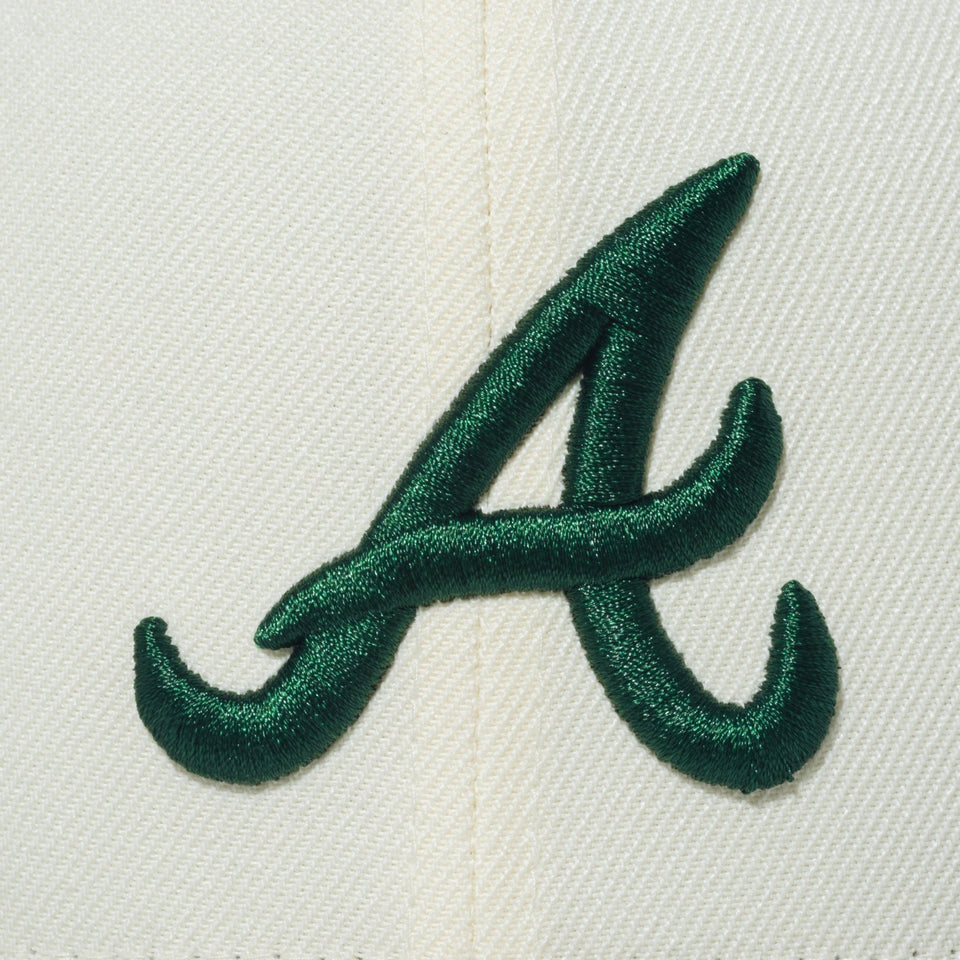【ゴルフ】 9FIFTY MLB Tri-Color アトランタ・ブレーブス クロームホワイト/ダークグリーン グレーバイザー - 14109181-OSFM | NEW ERA ニューエラ公式オンラインストア