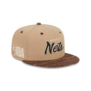 9FIFTY Traditional Check ブルックリン・ネッツ ベージュ ブラウンチェックバイザー - 13935238-OSFM | NEW ERA ニューエラ公式オンラインストア