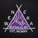 9FIFTY Triangle Sunrise Logo ブラック × クラウド/パープル パープルバイザー 【ニューエラ アウトドア】 - 13516235-SM | NEW ERA ニューエラ公式オンラインストア