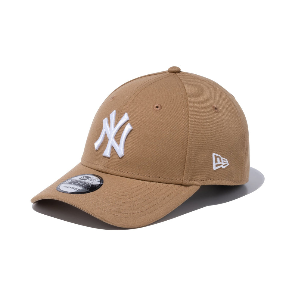 9FORTY ニューヨーク・ヤンキース カーキ × ホワイト - 13552081-OSFM | NEW ERA ニューエラ公式オンラインストア