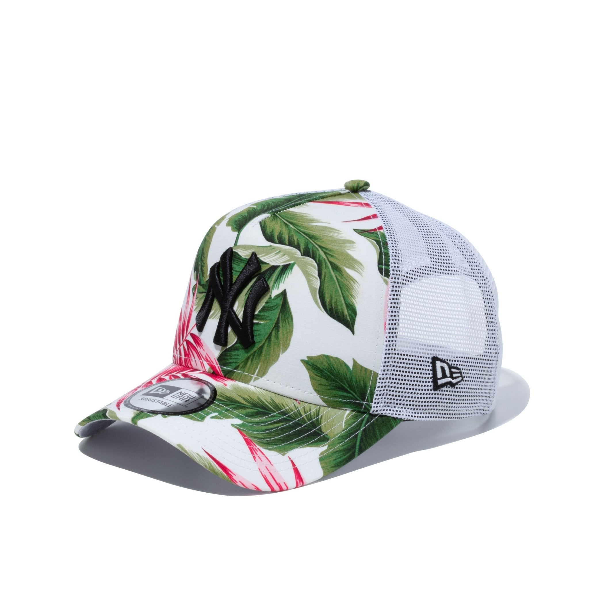 ニューエラ「9TWENTY」ボタニカル柄の限定キャップ