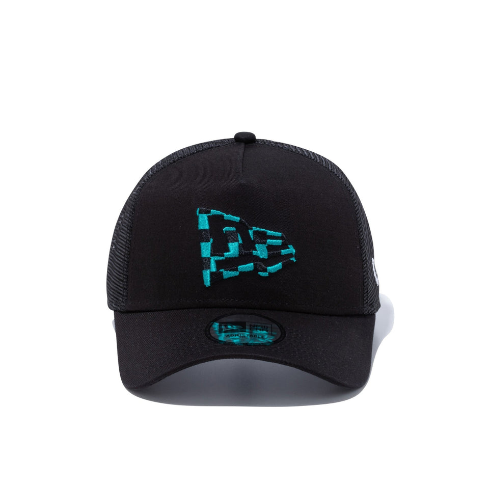 9FORTY A-Frame トラッカー 鬼滅の刃 竈門炭治郎 フラッグロゴ ブラック - 13061678-OSFM | NEW ERA ニューエラ公式オンラインストア