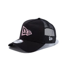 9FORTY A-Frame トラッカー 鬼滅の刃 竈門禰豆子 フラッグロゴ ブラック - 13061679-OSFM | NEW ERA ニューエラ公式オンラインストア
