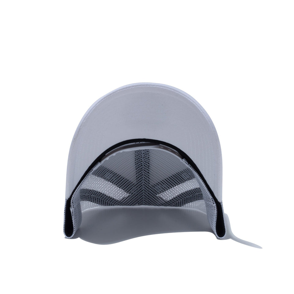 【ゴルフ】 9FORTY A-Frame トラッカー Box Logo ボックスロゴ Metal Plate ホワイト - 14109241-OSFM | NEW ERA ニューエラ公式オンラインストア