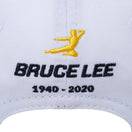 9FORTY A-Frame Bruce Lee 生誕80周年 ブルース・リー ドラゴン ホワイト × ブラック - 12651366-OSFM | NEW ERA ニューエラ公式オンラインストア