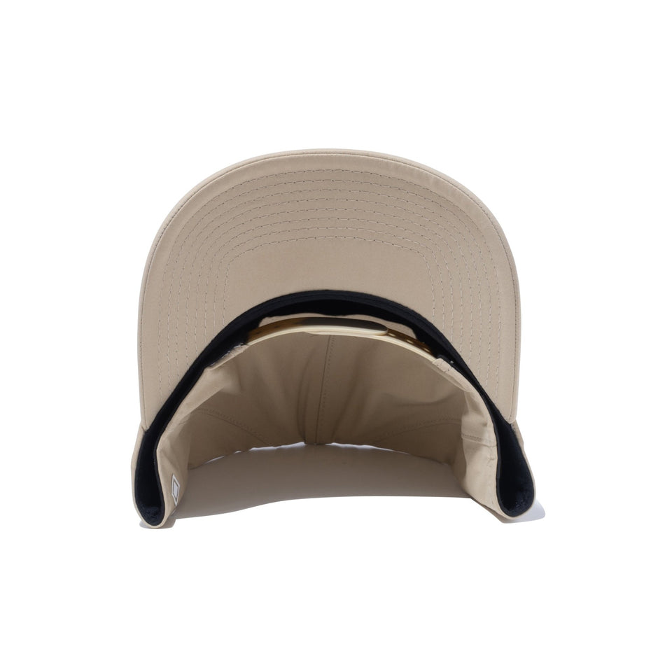 【ゴルフ】 9FORTY A-Frame GORE-TEX PACLITE スクリプトロゴ ベージュ - 13762987-OSFM | NEW ERA ニューエラ公式オンラインストア