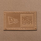 9FORTY A-Frame トラッカー Leather Patch ボックスロゴ カーキ - 13515924-OSFM | NEW ERA ニューエラ公式オンラインストア