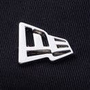 9FORTY A-Frame Metal Flag Logo メタルフラッグ ウーブンパッチ ブラック - 13328271-OSFM | NEW ERA ニューエラ公式オンラインストア