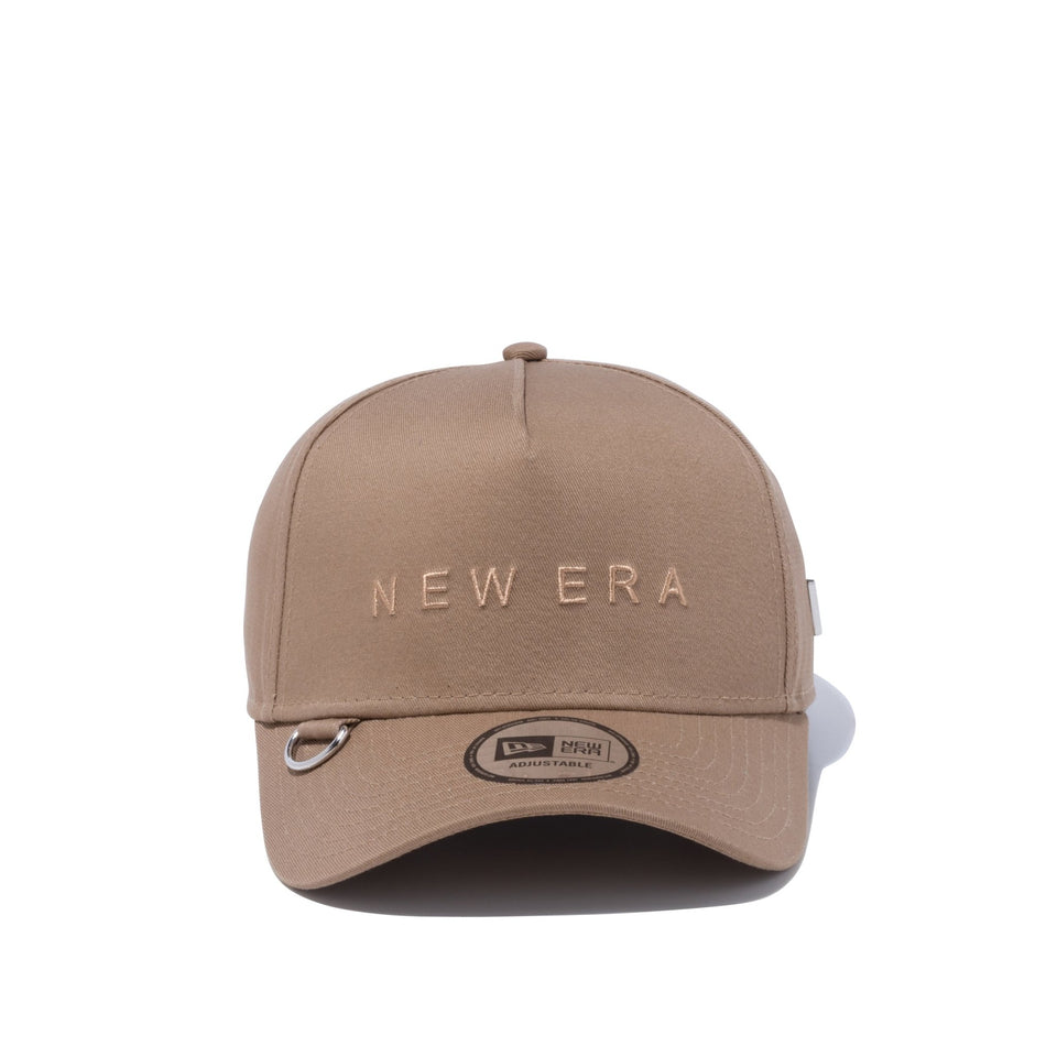 9FORTY A-Frame Metal Flag Logo メタルフラッグ カーキ - 13328310-OSFM | NEW ERA ニューエラ公式オンラインストア