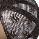 9FORTY A-Frame トラッカー MLB Mesh Embroidery ニューヨーク・ヤンキース カーキ - 13515911-OSFM | NEW ERA ニューエラ公式オンラインストア