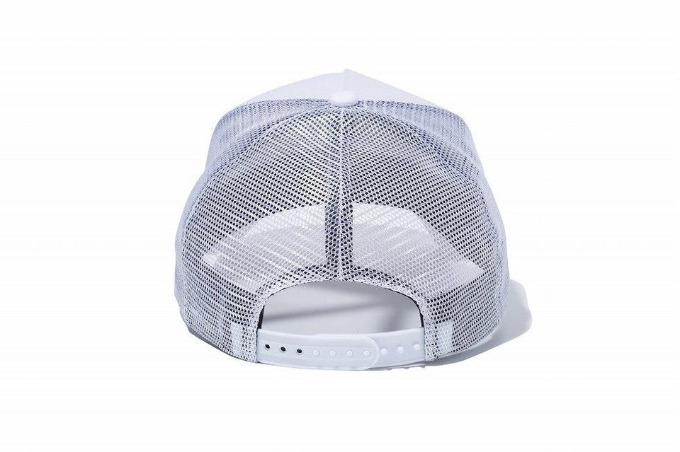 【ゴルフ】 9FORTY A-Frame トラッカー NEW ERA ホワイト × ブラック - 11598165-OSFA | NEW ERA ニューエラ公式オンラインストア
