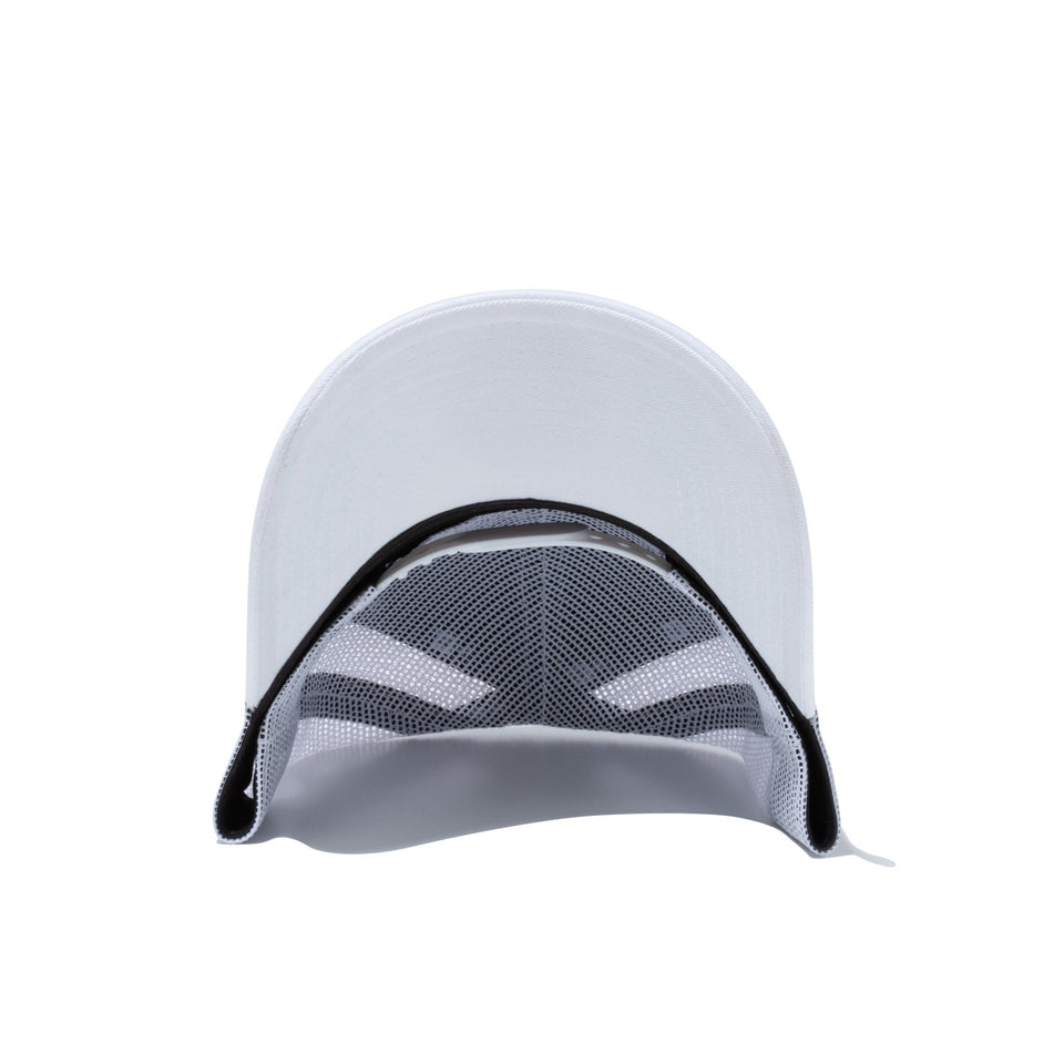 9FORTY A-Frame トラッカー メタルプレート NEW ERA ホワイト - 13059244-OSFM | NEW ERA ニューエラ公式オンラインストア