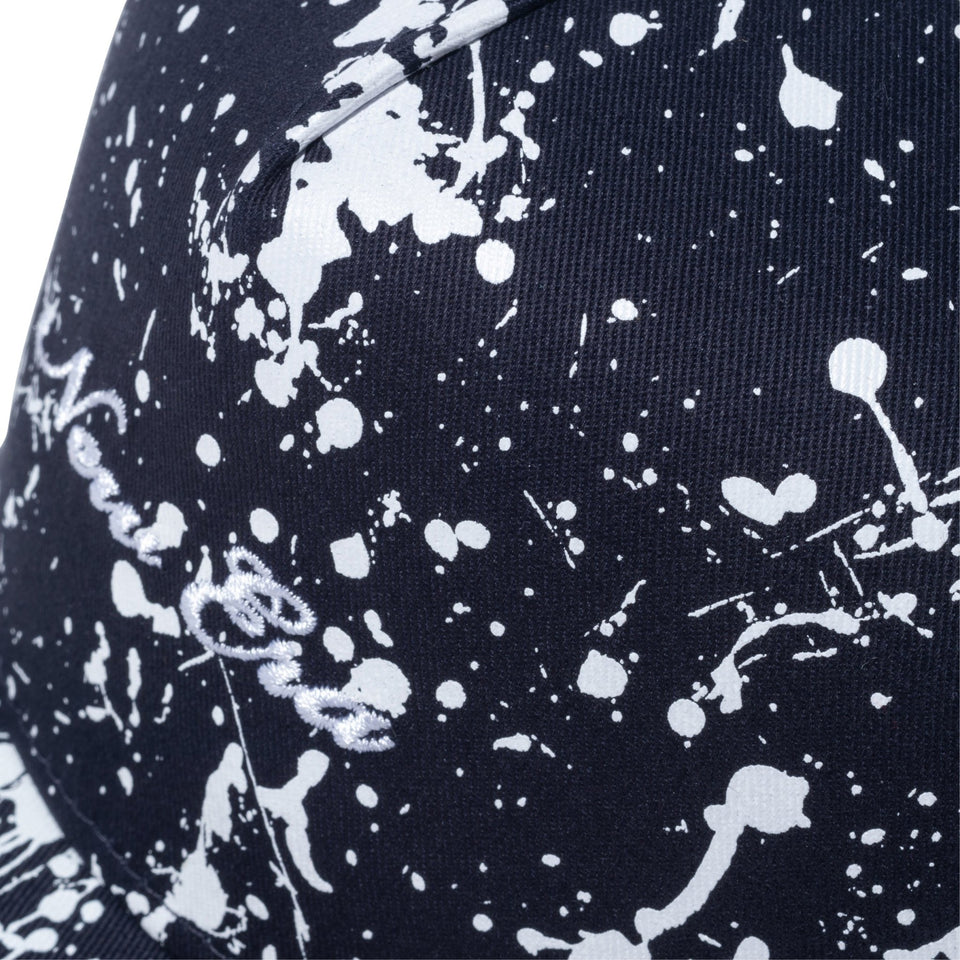 【ゴルフ】 9FORTY A-Frame トラッカー Splash Paint スプラッシュペイント スクリプトロゴ ネイビー - 14109229-OSFM | NEW ERA ニューエラ公式オンラインストア