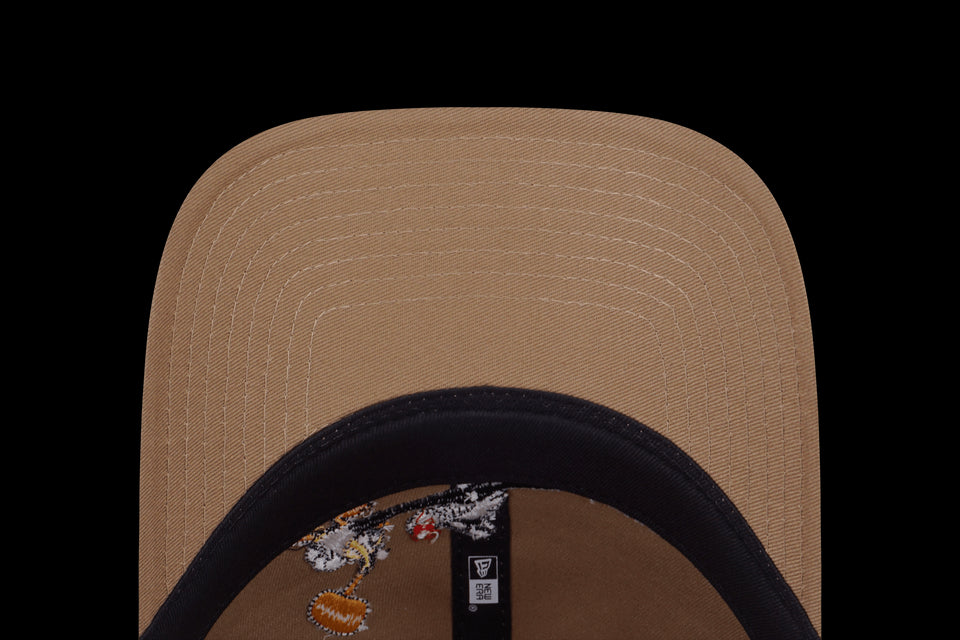 9FORTY Unstructured Looney Tunes Tweety カーキ - 13740188-OSFM | NEW ERA ニューエラ公式オンラインストア