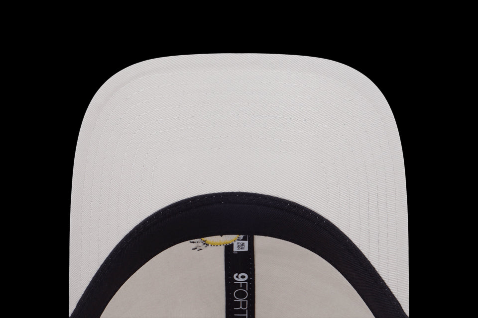 9FORTY Unstructured Looney Tunes Tweety アイボリー - 13740189-OSFM | NEW ERA ニューエラ公式オンラインストア