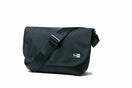 ショルダーバッグ 9L ブラック - 11556623-OSFA | NEW ERA ニューエラ公式オンラインストア