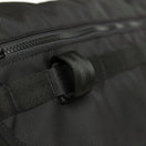 フィールド ショルダーバッグ 9L TPU Angler Collection ブラック 【ニューエラ アウトドア】 - 14117130-OSFM | NEW ERA ニューエラ公式オンラインストア