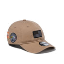 9THIRTY ミリタリー ワッペン オールオーバー カーキ - 13059302-OSFM | NEW ERA ニューエラ公式オンラインストア