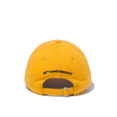 9THIRTY Bruce Lee 生誕80周年 ブルース・リー キック Aゴールド × ブラック - 12651368-OSFM | NEW ERA ニューエラ公式オンラインストア