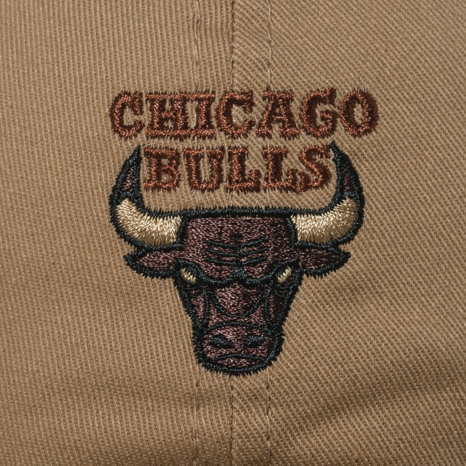 9THIRTY NBA MINI LOGO シカゴ・ブルズ カーキ - 14109775-OSFM | NEW ERA ニューエラ公式オンラインストア
