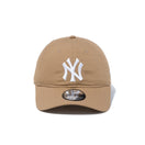 9THIRTY Typewriter タイプライター ニューヨーク・ヤンキース ベージュ - 13515997-OSFM | NEW ERA ニューエラ公式オンラインストア