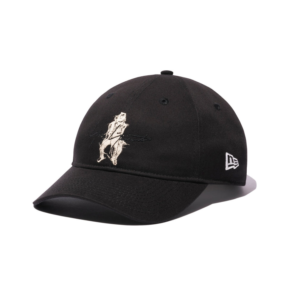 9THIRTY Yohji Yamamoto SS21 シグネチャーロゴ アートワーク ブラック - 12737017-OSFM | NEW ERA ニューエラ公式オンラインストア