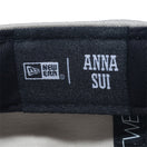 9TWENTY ANNA SUI アナ スイ ストーン - 14124354-OSFM | NEW ERA ニューエラ公式オンラインストア