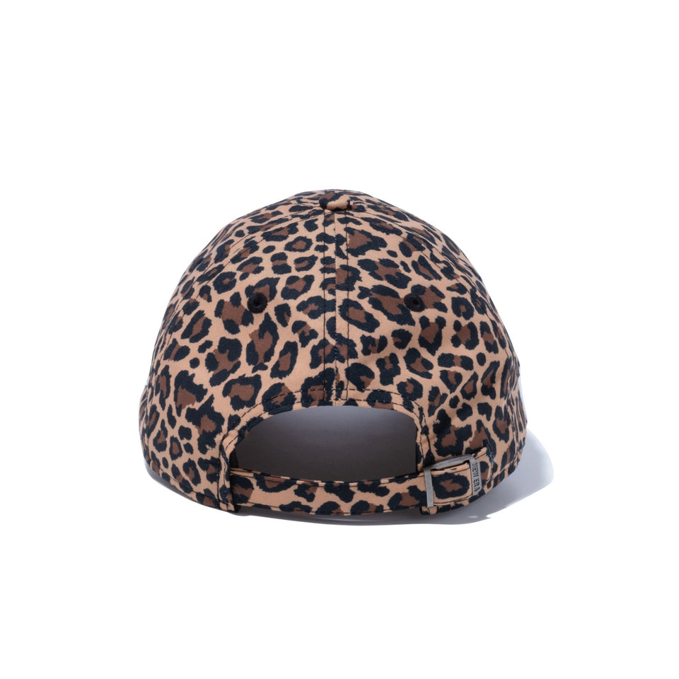 9TWENTY Maika Yamamoto 山本舞香 NEW ERA ロゴ レオパード × スノーホワイト - 13526950-OSFM | NEW ERA ニューエラ公式オンラインストア