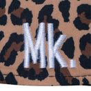 9TWENTY Maika Yamamoto 山本舞香 NEW ERA ロゴ レオパード × スノーホワイト - 13526950-OSFM | NEW ERA ニューエラ公式オンラインストア